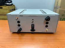 Load image into Gallery viewer, Ayre V-5xe Power Amplifier
