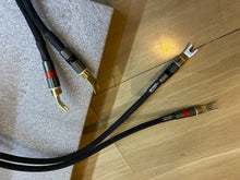 Load image into Gallery viewer, MIT Oracle Matrix Super HD 120 Rev.2 Speaker Cables