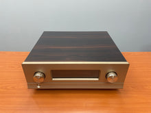 Load image into Gallery viewer, Luxman C-7 Preamplifier & M-7 Power Amplifier