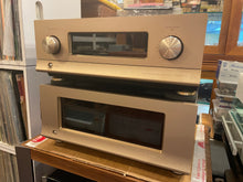 Load image into Gallery viewer, Luxman C-7 Preamplifier & M-7 Power Amplifier
