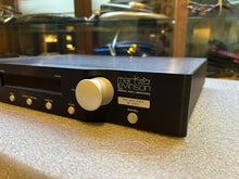 Load image into Gallery viewer, Mark Levinson No.326s Preamplifier
