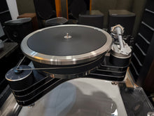 Load image into Gallery viewer, Clearaudio Innovation Turntable + SME Series IV Tonearm
