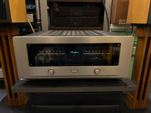 Load image into Gallery viewer, Accuphase P-450 Stereo Power Amplifier
