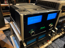 Load image into Gallery viewer, McIntosh MC302 Power Amplifier
