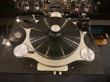 Load image into Gallery viewer, Hanss Acoustics T-20 Turntable w/ Origin Live Silver Tonearm
